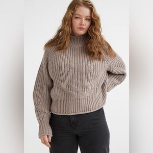 H&M - Knit Sweater - Taupe